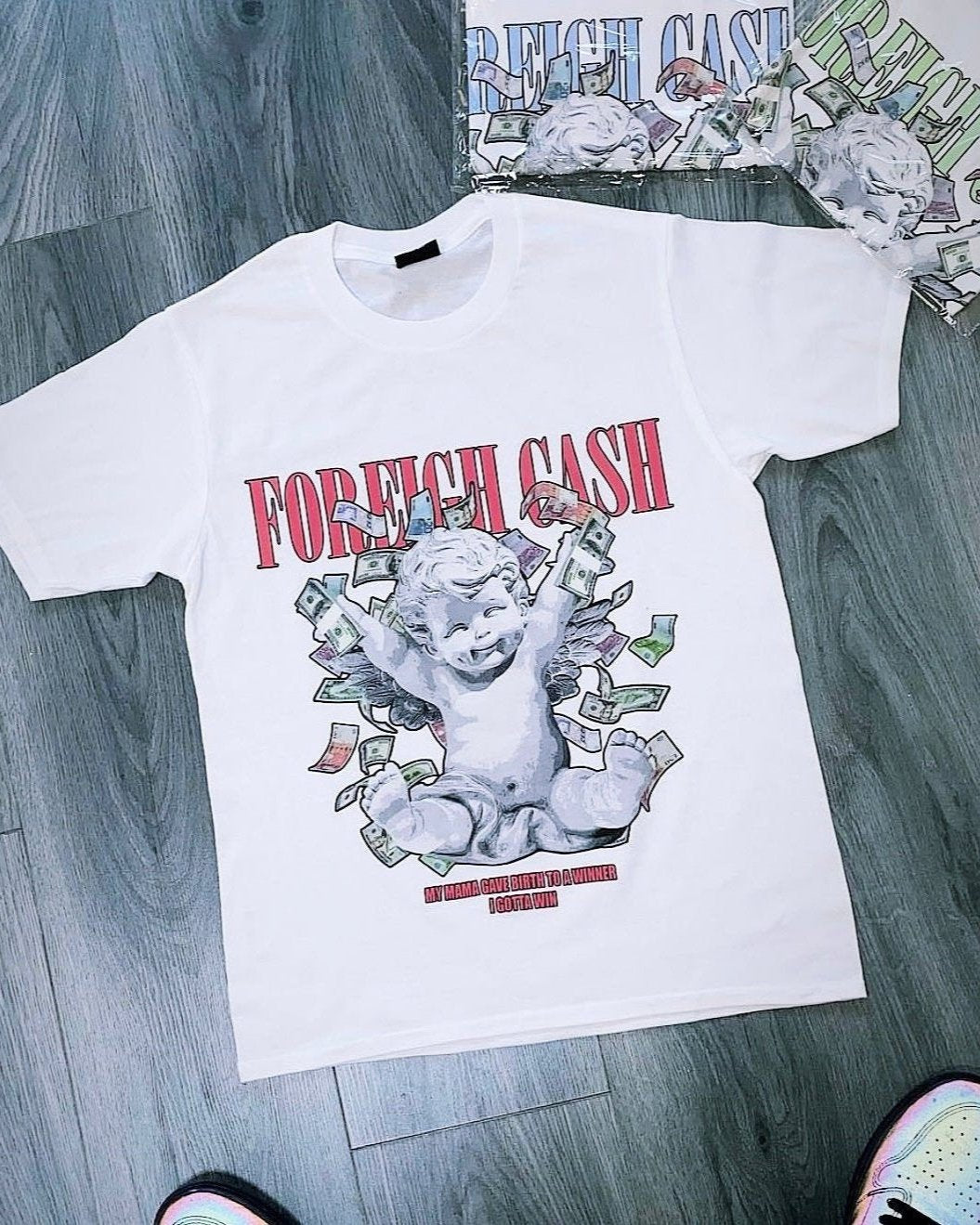 BORN WINNER TEE